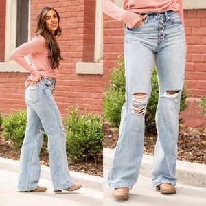 KanCan Alton High Rise 90s Flare jeans women’s size 31